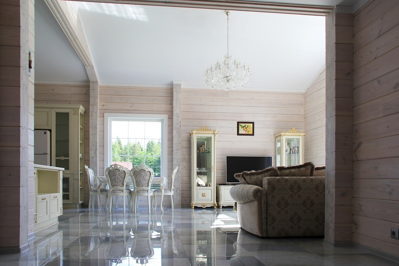 Casa in legno lamellare in stile classico 130 m2