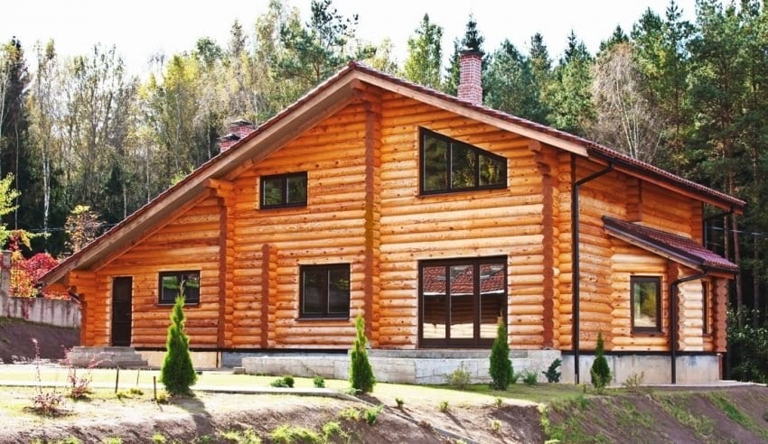 Casa di legno di tronchi "Russo" 220 m2