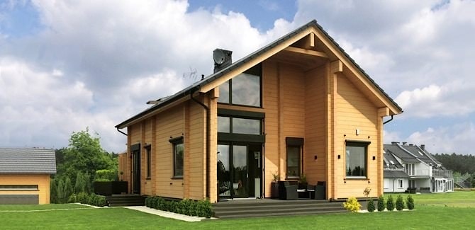 Casa-bungalow, 6 camere, progetto realizzato in Polonia  