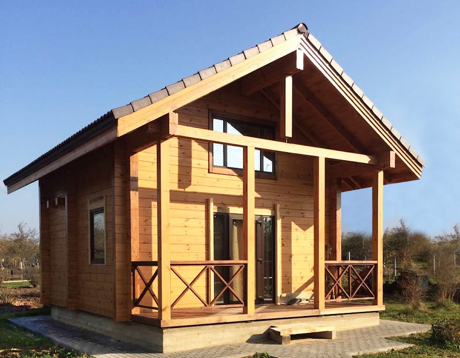 Casa in legno lamellare "Defender" 48 m², prezzo a muro: 11,300 €  