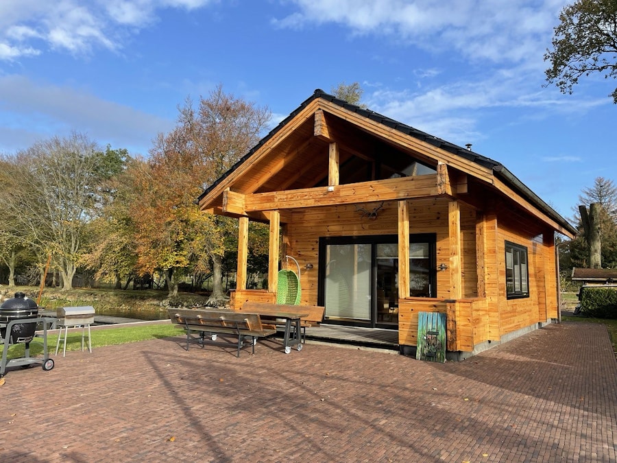 Casa in legno con sauna in profilato di legno incollato "Danubio", 82 m2. Germania  